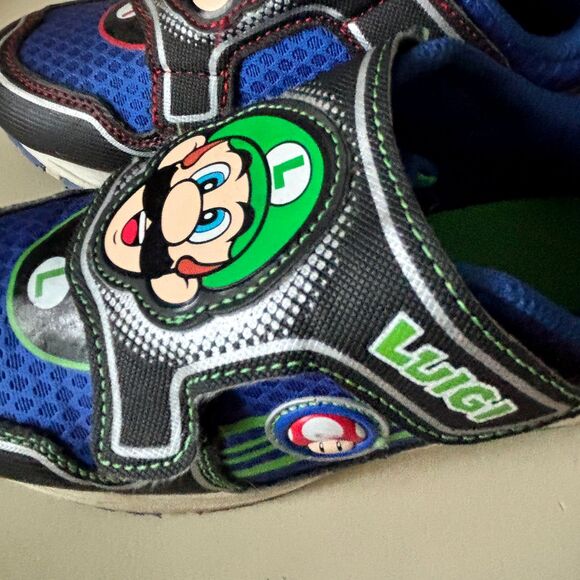 Super Mario Light Up Red Green Heel Mario & Luigi Little Boy's Size 1 Sneakers - Picture 5 of 7